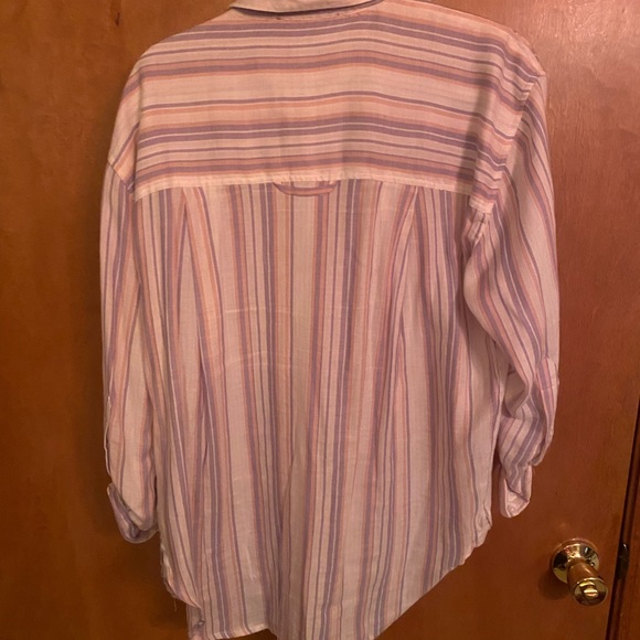 Gloria Vanderbilt oversize button up shirt size M - Picture 3 of 7